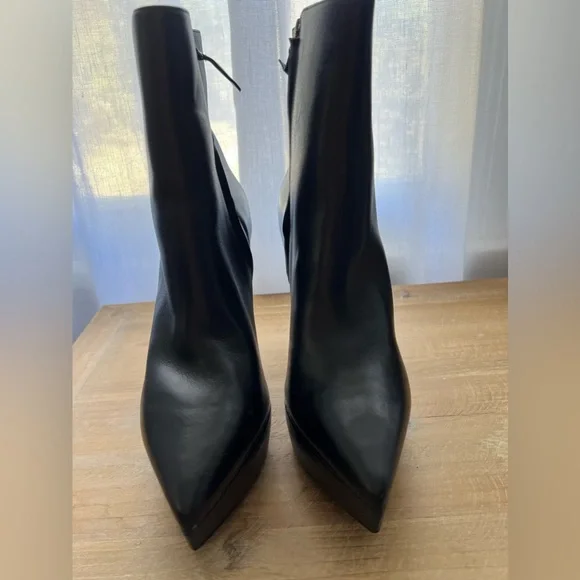 Black Suede Studio Winnie Pointed Toe Platform Stiletto Bootie New - Picture 3 of 9